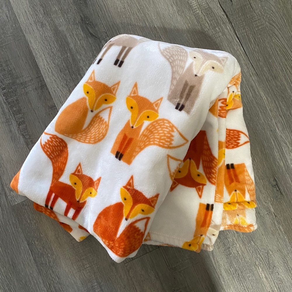 Throw blanket